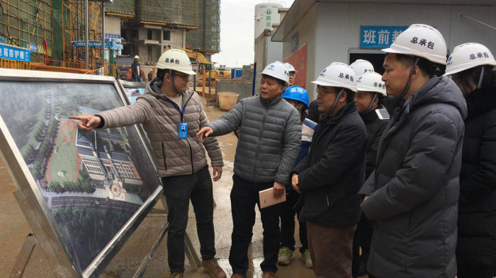 查抄现场。李梅凤 摄.png