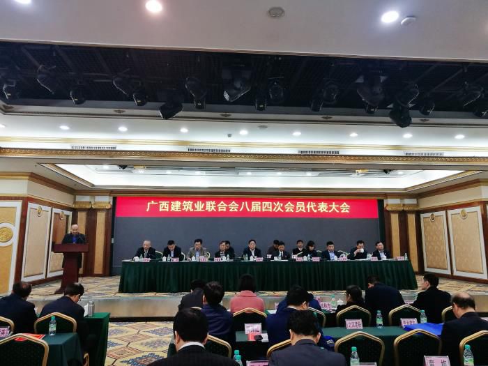 6.1陆烜代表公司作互换讲话。银燕 摄700.jpg