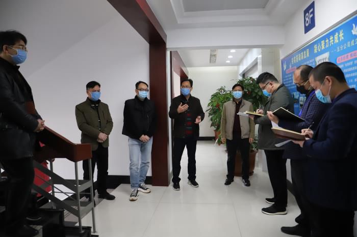 1五分公司查抄现场。杨钰 摄700.JPG