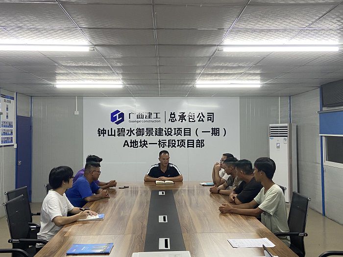 座谈会现场。韦秀丽 摄.jpg