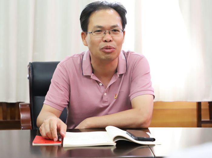 57陈祖训作讲话。谭龙 摄.jpg