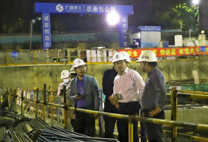 查抄现场。 郑诗宝摄.jpg