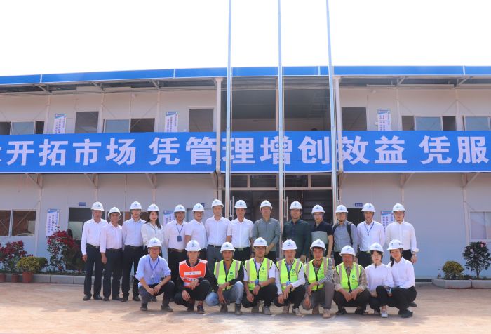 会后合影。 杨俊峰 摄.jpg