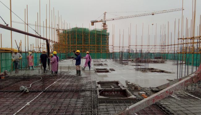 施工现场。韦冬影 摄.jpg