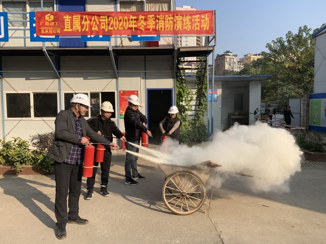 演练现场；畦￡ 摄.jpg