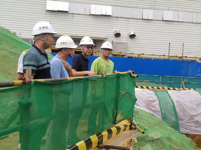 查抄现场；魄苛 摄（建图）.jpg