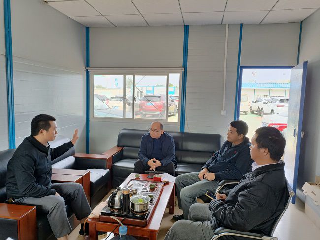 领导现场。莫杰妃 摄（建图）.jpg