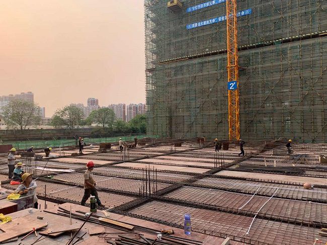 施工现场。何天天 摄（建图）.jpg