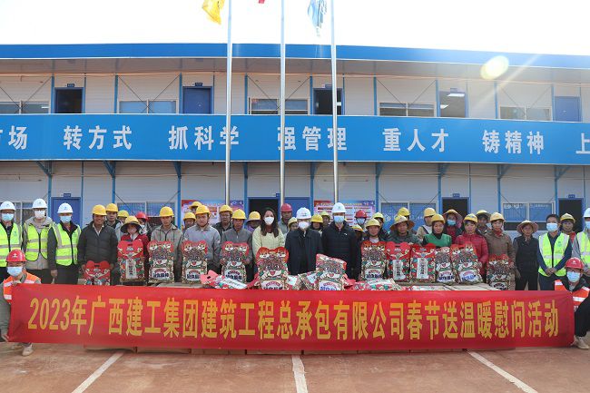 活动合影。周煜川 摄（建图）.jpg