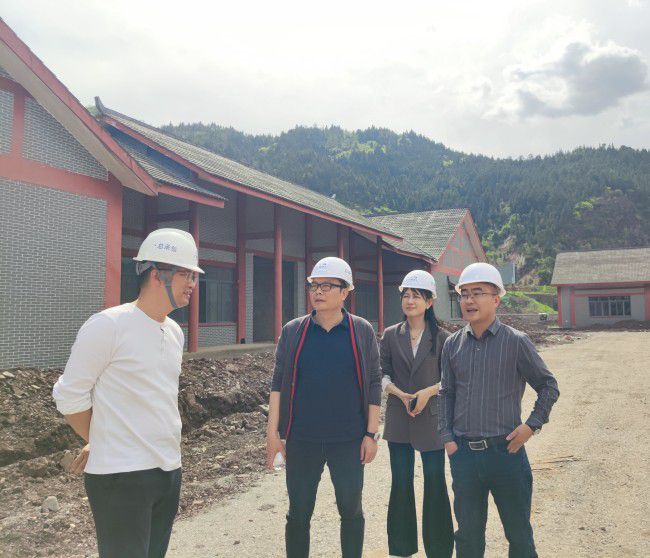 查抄现场。班华朋 摄（建图）.jpg