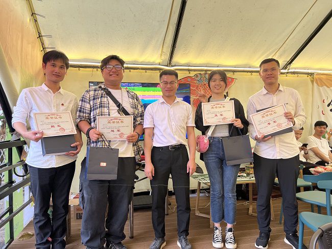 马里奥赛车颁奖现场。杨钰 摄.jpg